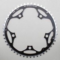 PLATEAU ROUTE 5BRA D.130 STRONGLIGHT 49DTS EXTERIEUR NOIR ALU 7075 TYPE SHIMANO  9-10V.