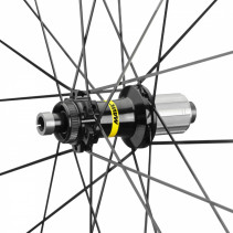 Roue gravel 700 mavic allroad tubeless ready arriere disc 6 trous axe traversant 12-142 noir cassette Shimano 11-10v. jante