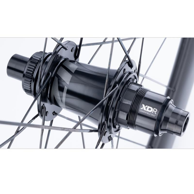 MOYEU ARR.ZIPP ZR76 DISQ. CL.24 TR.12x142 CORPS CASS.SRAM NR - 00.2018.030.002 - 710845884733