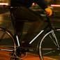 AUTOCOLLANT-STICKER REFLECHISSANT POUR CADRE MODELE BANDES UNIVERSELLES NOIR (BOITE)  -REFLECTIVE BERLIN-