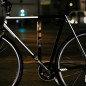 AUTOCOLLANT-STICKER REFLECHISSANT POUR CADRE MODELE BANDES UNIVERSELLES NOIR (BOITE)  -REFLECTIVE BERLIN-