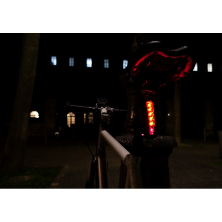 Eclairage arrière avec laser