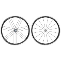 Roues route 700 Campagnolo scirocco noir moyeu ed 12-11-10v. (paire)
