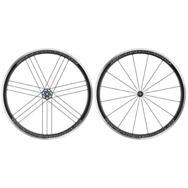 Roues route 700 Campagnolo scirocco noir moyeu ed 12-11-10v. (paire)