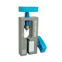 OUTIL MISE EN PLACE DES INSERTS DANS LES DURITES HYDRAULIQUE