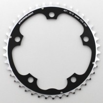 PLATEAU ROUTE 5BRA D.130 STRONGLIGHT 42DTS TRIPLE MILIEU NOIR ALU 7075 TYPE SHIMANO 9-10V.