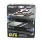 POIGNEE CITY-VTT PROGRIP 995 NOIR AVEC LOCK ON BLEU 130mm (LIVRE AVEC EMBOUTS) (BLISTER)