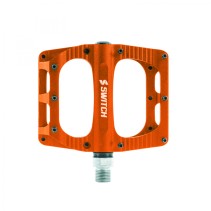 PEDALE VTT DESCENTE - BMX SWITCH FREERIDE ORANGE ALU FILETAGE 9-16 AVEC PICOTS (PAIRE) 100x90mm