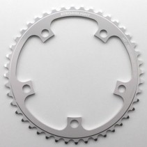 PLATEAU ROUTE 5BRA D.130 STRONGLIGHT 44DTS INTERIEUR ARGENT ALU 7075 TYPE SHIMANO  9-10V.